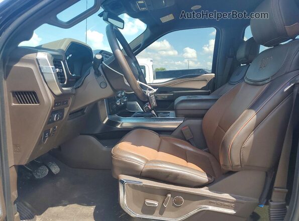 1FTFW1ED0NFC18440 2022 FORD F150 Black Widok wnętrza z przodu
