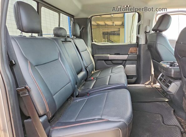 1FTFW1ED1MFB06650 2021 FORD F150 Silver Vista de los asientos traseros