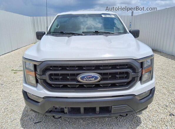 1FTFW1ED2PFD27565 2023 FORD F150 White Widok z przodu