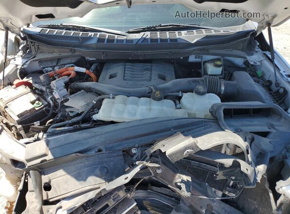 1FTFW1ED3NFB50893 2022 FORD F150 Серебряный Вид задней части салона