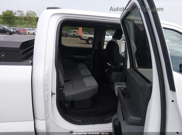 1FTFW1ED6NFC40989 2022 FORD F150 White VIN კოდის სტიკერის ხედი