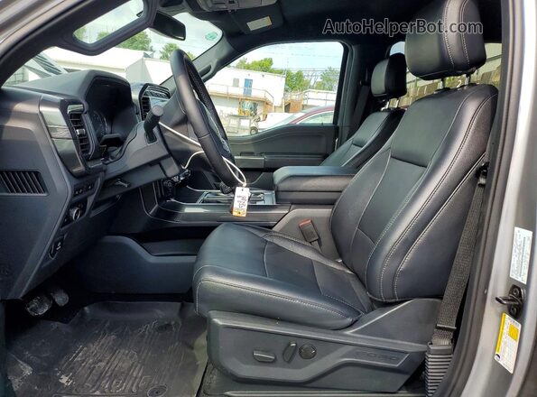 1FTFW1ED7PFD04119 2023 FORD F150 Silver Front interior view