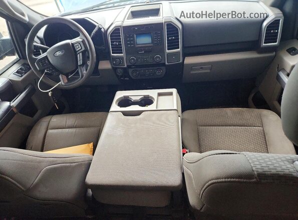 1FTFW1EF2HFA67994 2017 FORD F150 Charcoal Dashboard view
