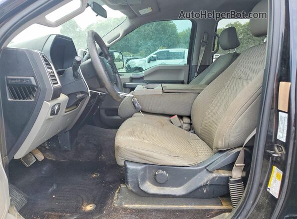 1FTFW1EF9GFA38703 2016 FORD F150 Black Front interior view