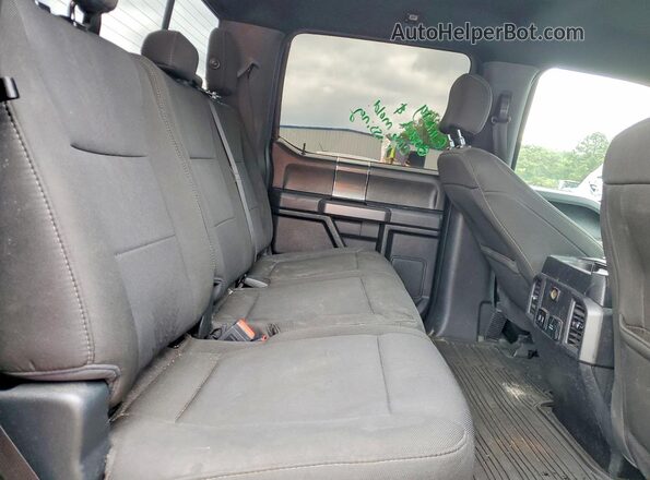 1FTFW1EG2JFD50412 2018 FORD F150 Black Vista de los asientos traseros
