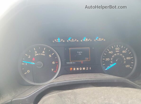 1FTFW1EG3GFB45593 2016 FORD F150 Белый Вид щитка приборов