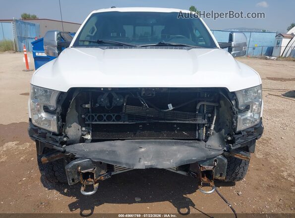 1FTFW1EG6GFC76744 2016 FORD F150 White Vista interior trasera