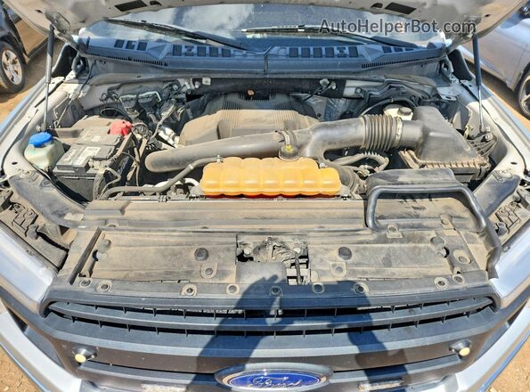 1FTFW1EG9JKF33958 2018 FORD F150 Silver Rear interior view