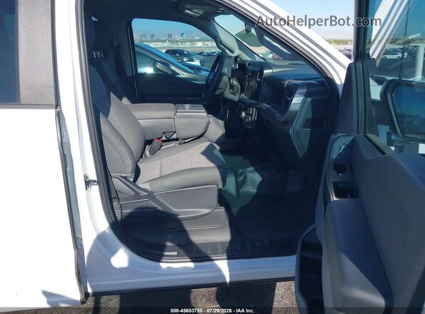 1FTFW1L54RKD84016 2024 FORD F150 White Widok wnętrza z przodu