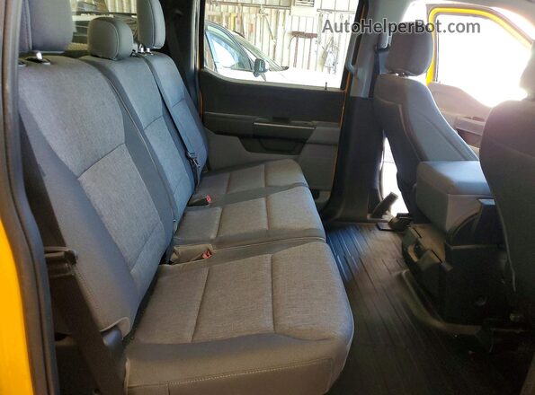 1FTFW1L56RKD38168 2024 FORD F150 Желтый Вид задних сидений