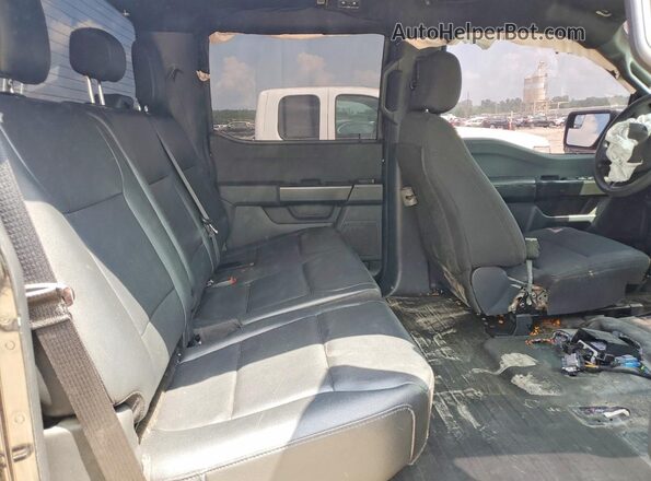 1FTFW1P84PKD67993 2023 FORD F150 Черный Вид задних сидений