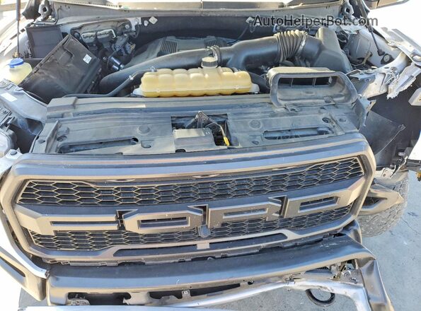1FTFW1RG0JFC54689 2018 FORD F150 Silver უკანა სალონის ხედი