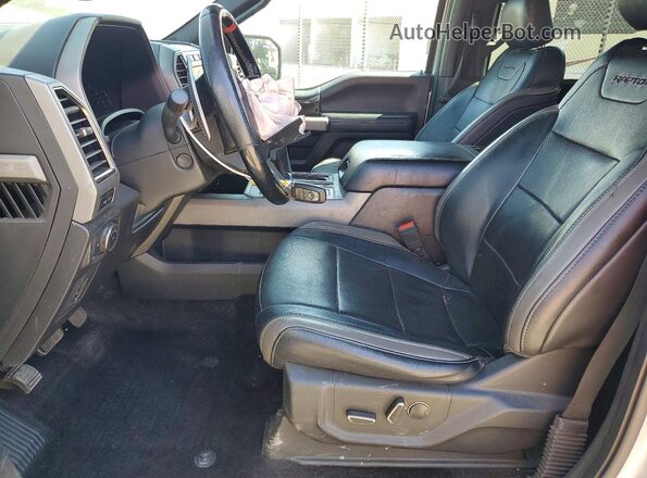 1FTFW1RG0JFC54689 2018 FORD F150 Silver წინა სალონის ხედი