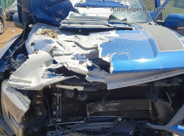 1FTFW1RG0KFA16231 2019 FORD F150 Blue Widok wnętrza z tyłu