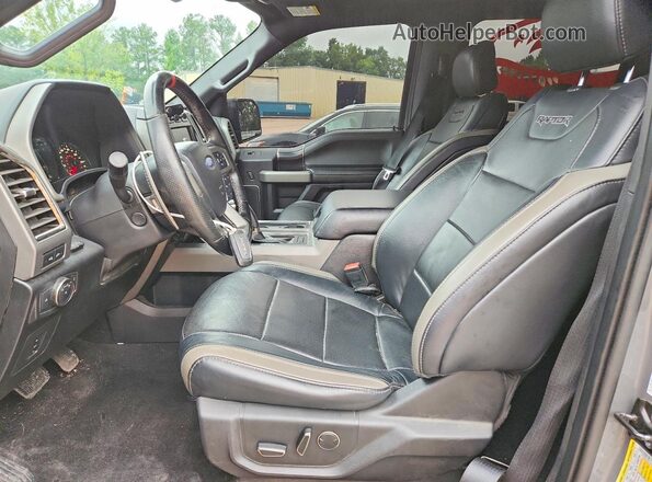 1FTFW1RG1JFD26029 2018 FORD F150 Серый Вид салона спереди