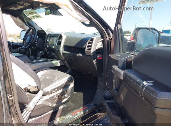 1FTFW1RG1JFD69656 2018 FORD F150 Черный Вид салона спереди