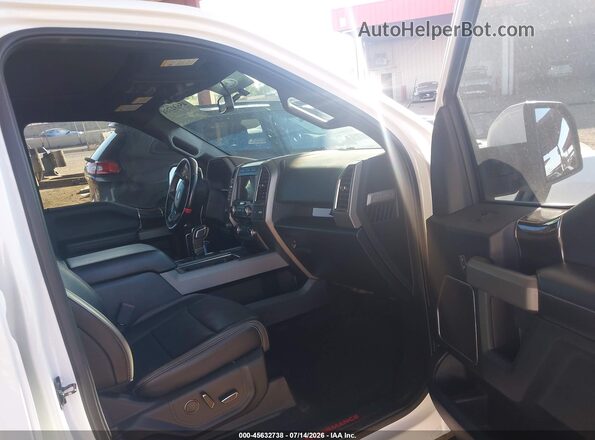 1FTFW1RG1JFE48924 2018 FORD F150 White Вид салону спереду