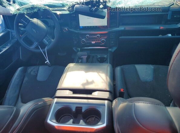 1FTFW1RG1RFB64768 2024 FORD F150 Gray Vista del salpicadero