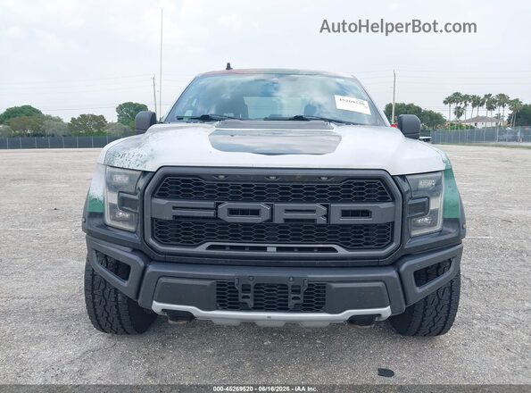 1FTFW1RG2KFA43916 2019 FORD F150 Черный Вид спереди