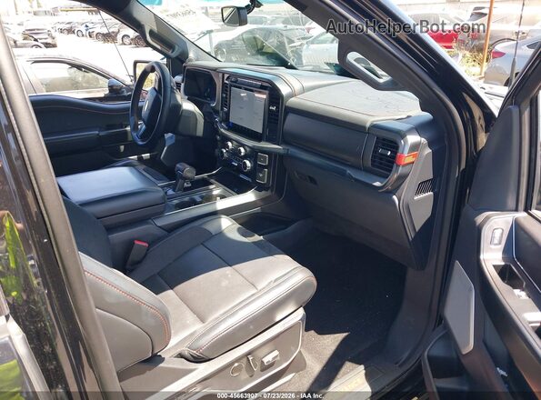 1FTFW1RG2RFA83648 2024 FORD F150 Black Vista interior delantera