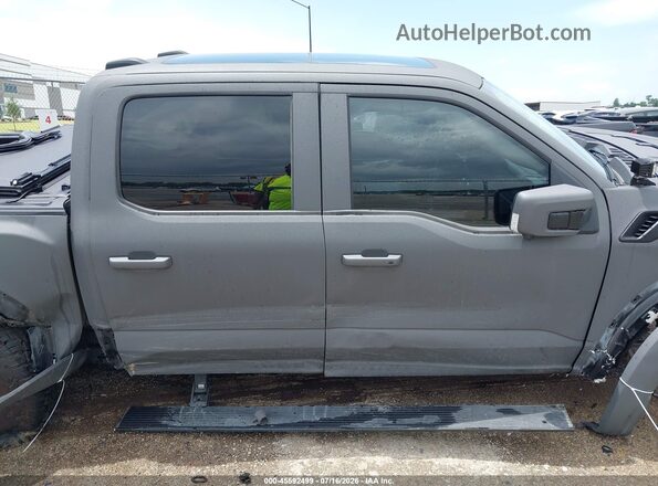 1FTFW1RG2SFA49098 2025 FORD F150 Gray Vista interior trasera