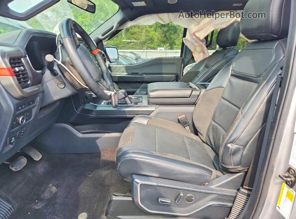 1FTFW1RG3NFC43014 2022 FORD F150 Silver Vista interior delantera