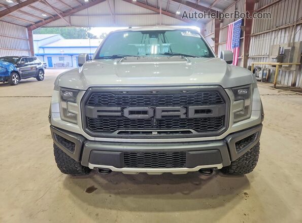 1FTFW1RG5JFC39265 2018 FORD F150 Серый Вид спереди