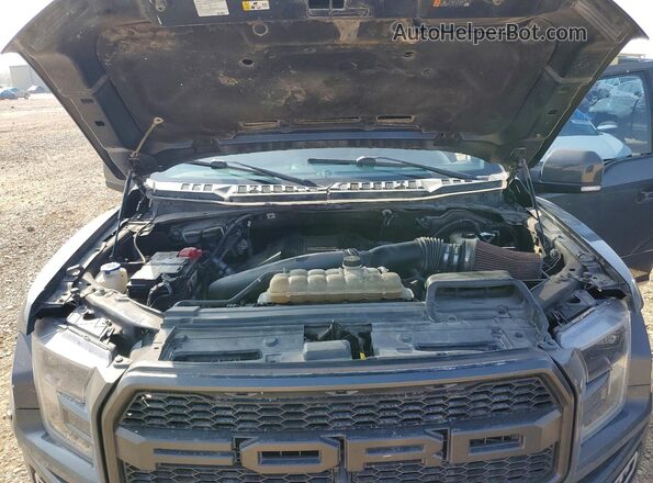 1FTFW1RG5JFC51271 2018 FORD F150 Gray Rear interior view