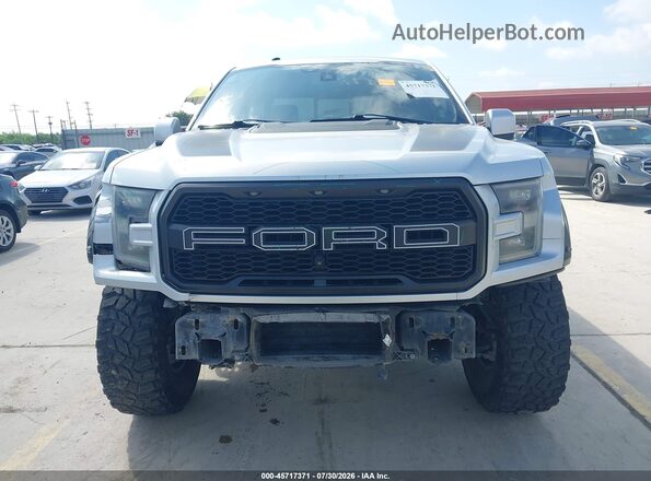 1FTFW1RG8HFB65785 2017 FORD F150 Silver Սալոնի հետևի տեսք