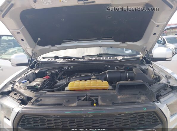 1FTFW1RG8HFB65785 2017 FORD F150 Silver Հետևի տեսք