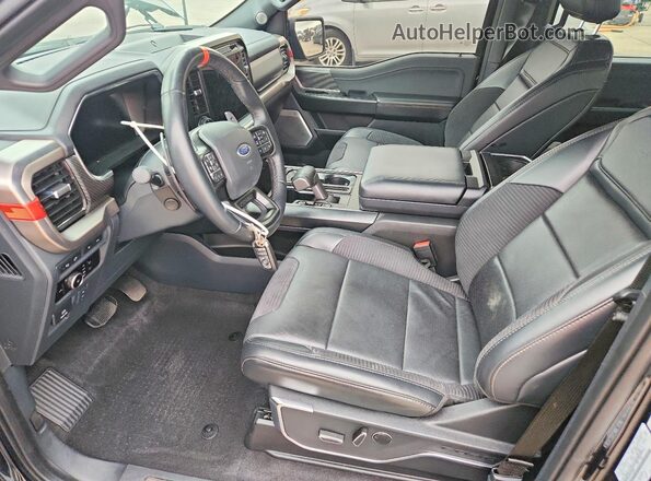 1FTFW1RG9PFD25980 2023 FORD F150 Black Vista interior delantera