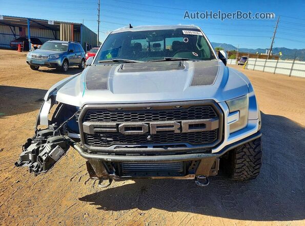 1FTFW1RGXKFA54579 2019 FORD F150 Silver Front view