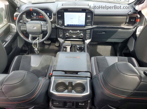 1FTFW1RJ8PFC35652 2023 FORD F150 Silver Widok deski rozdzielczej