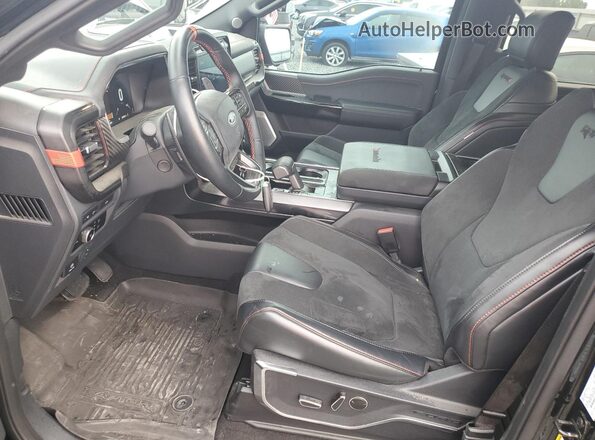 1FTFW1RJXPFC92967 2023 FORD F150 Черный Вид салона спереди