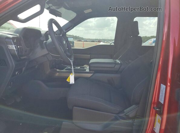 1FTFW2L57RFA12930 2024 FORD F150 Red წინა სალონის ხედი