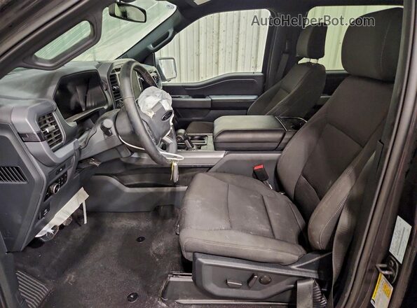 1FTFW3L55SKE62076 2025 FORD F150 Black Front interior view