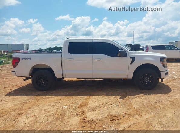 1FTFW3L82RKE45059 2024 FORD F150 White Vista interior trasera