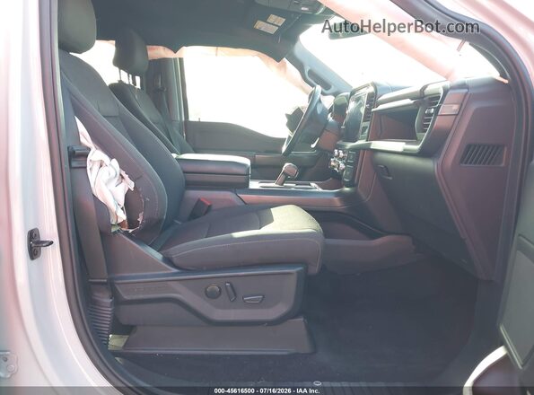 1FTFW3LD2RFB12365 2024 FORD F150 Gray Front interior view