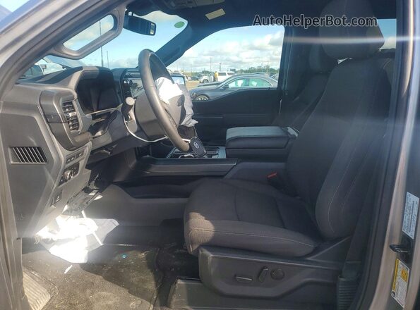 1FTFW3LD8RFA81865 2024 FORD F150 Silver Սալոնի դիմացի տեսք