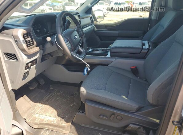 1FTFW3LD8SFC61689 2025 FORD F150 Silver Вид салону спереду
