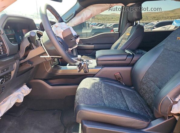 1FTFW4L81SFC52602 2025 FORD F150 Silver წინა სალონის ხედი