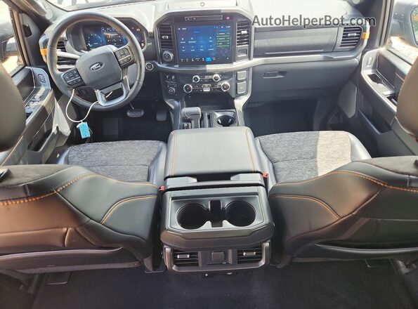 1FTFW4L84SFA27560 2025 FORD F150 Black Առջևի վահանակի տեսք