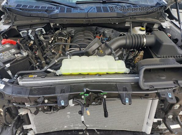 1FTFW5L58TKD04585 2026 FORD F150 Gray Rear interior view