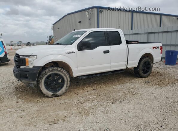 1FTFX1E41LKE45511 2020 FORD F150 White 360 interior view