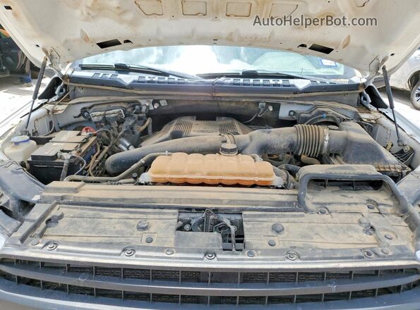1FTFX1E48KKD06331 2019 FORD F150 White Rear interior view