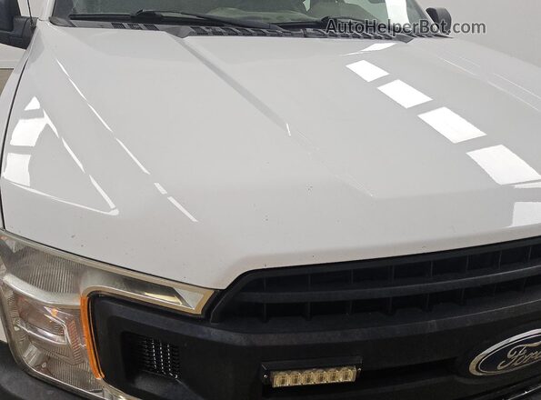 1FTFX1E51JKC28868 2018 FORD F150 White 360 interior view