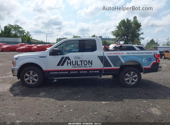 1FTFX1E52JKC43895 2018 FORD F150 White Widok wnętrza 360 stopni