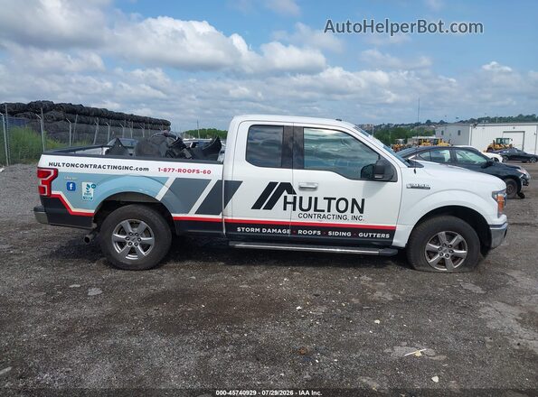 1FTFX1E52JKC43895 2018 FORD F150 White Widok wnętrza z tyłu