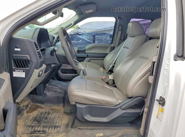 1FTFX1E52LKE43324 2020 FORD F150 White Front interior view