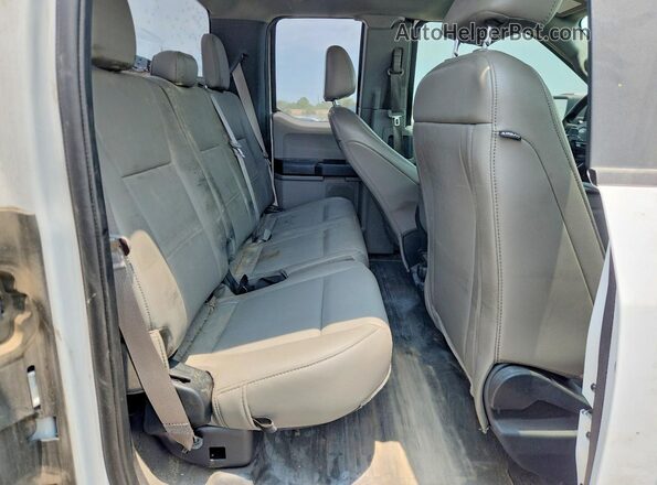 1FTFX1E53LKD60792 2020 FORD F150 Белый Вид задних сидений